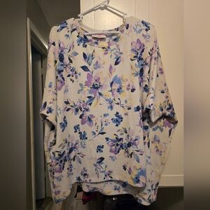Oversized Ribbed Floral Top